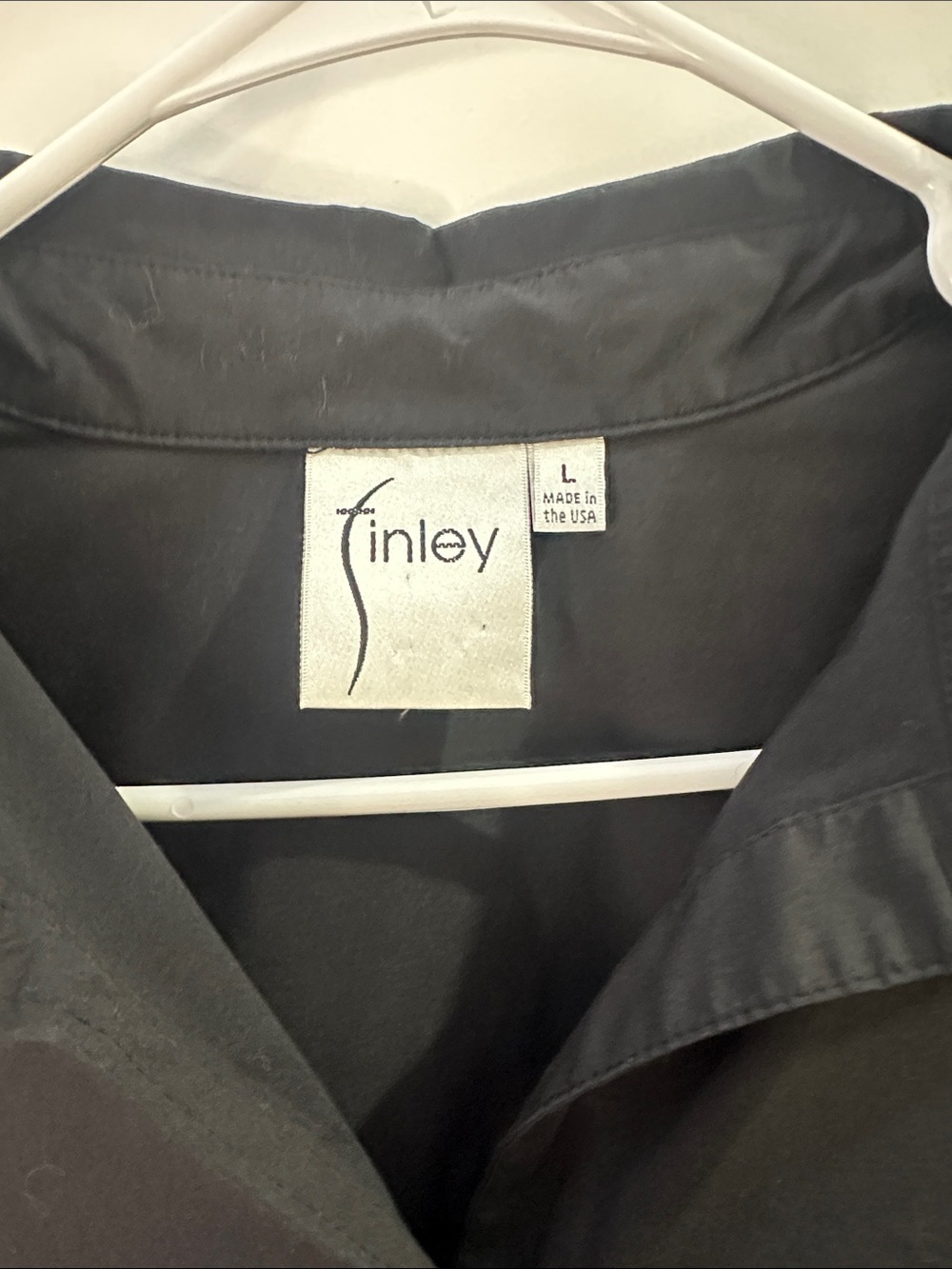 Finley Black Button-Down Blouse Open Back Ruffle Size L Designer Cotton - Picture 2 of 4